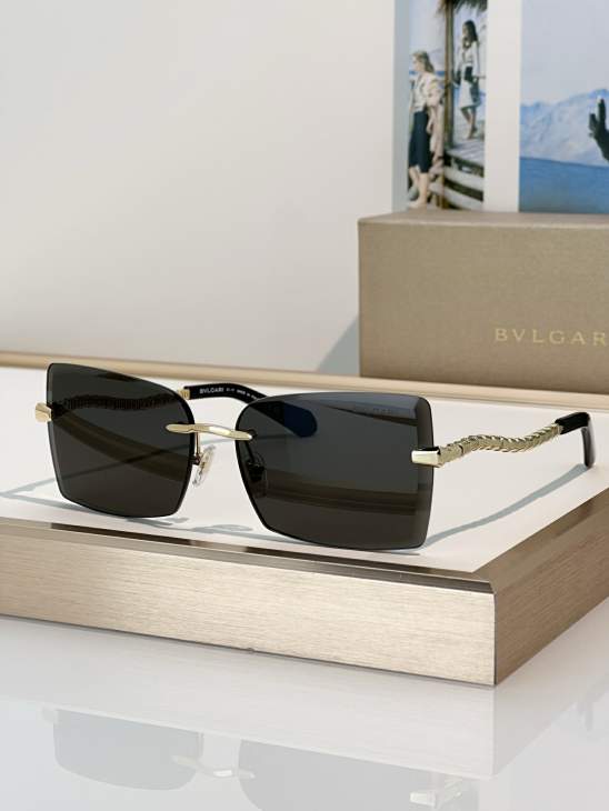 Picture of Bvlgari Sunglasses _SKUfw80444060fw